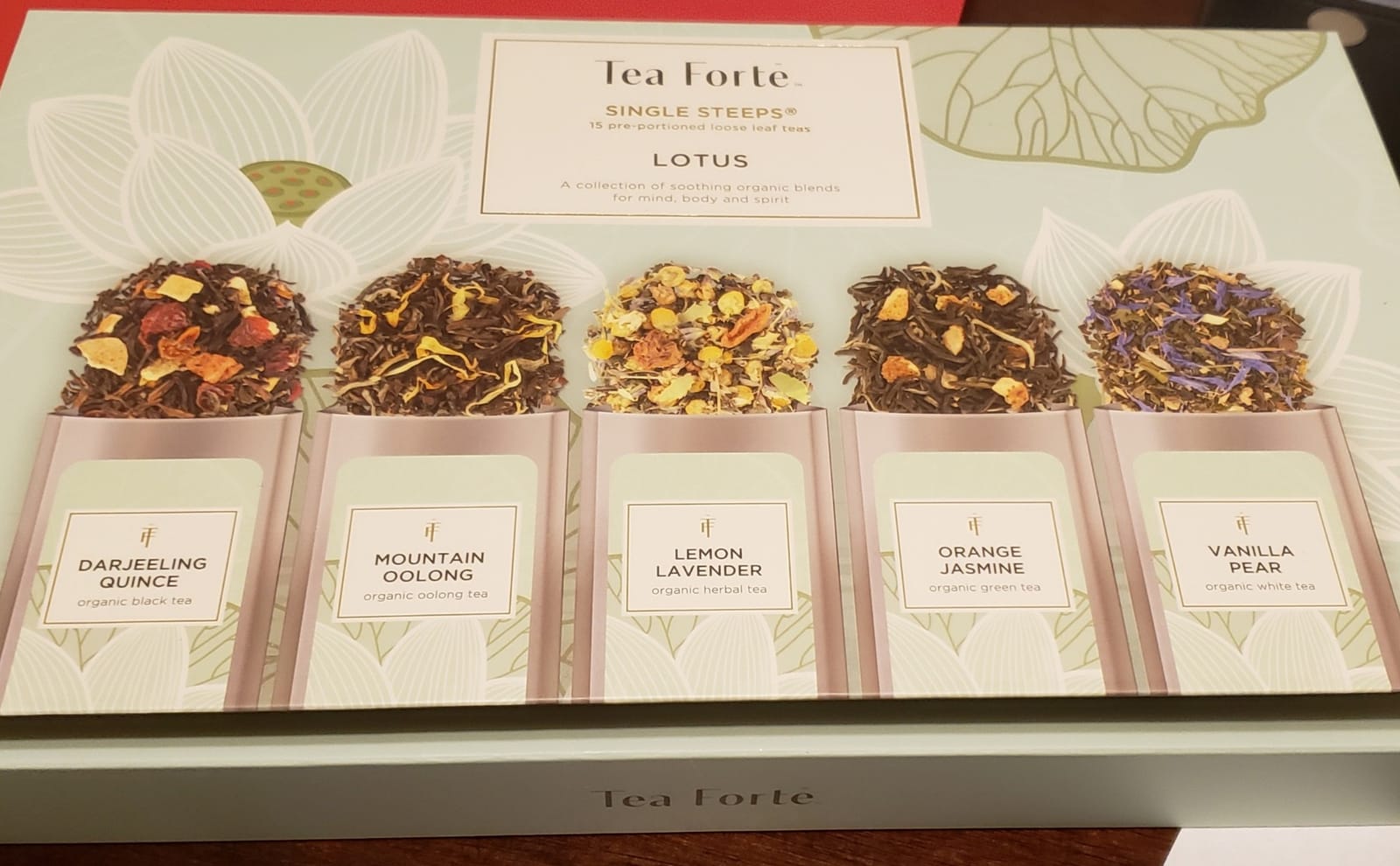 Tea Forte Single Steeps Tea Sampler, Lotus, 15 Pouches | 15 Single Serve Loose Leaf Bags - Premium Handcrafted Tea Blends - Giftable Box customer photo 2