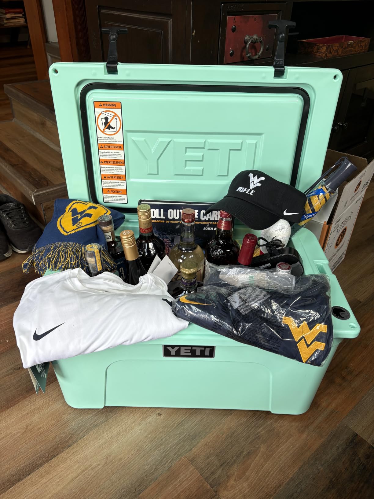 YETI Tundra 45 Cooler, Rotomolded Insulated Hard Cooler for Camping and Outdoor Use customer photo 2