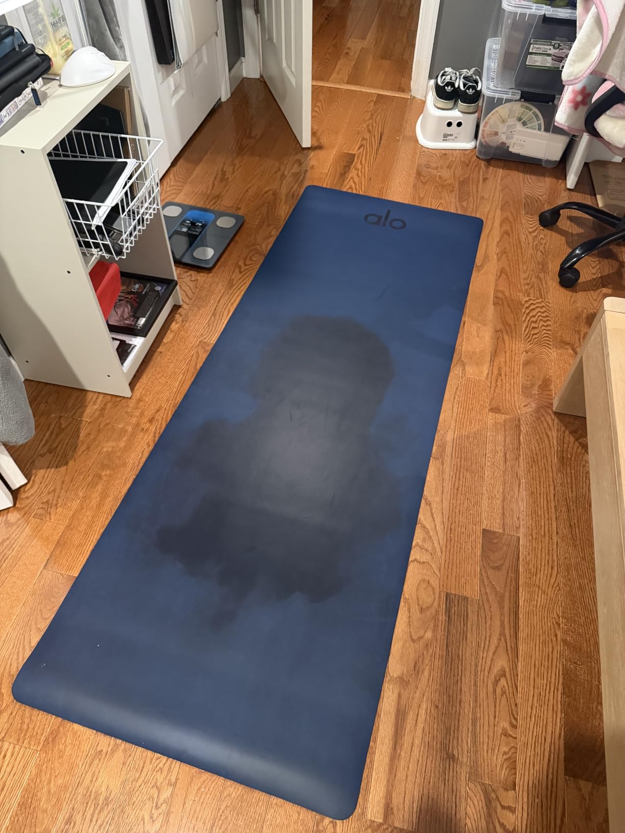 ASUTRA Yoga Mat Cleaner Spray (Peaceful Lavender), 4 fl oz - No Slippery Residue, Organic Essential Oils, Deep-Cleansing for Fitness Gear & Gym Equipment, Microfiber Towel Included customer photo 2