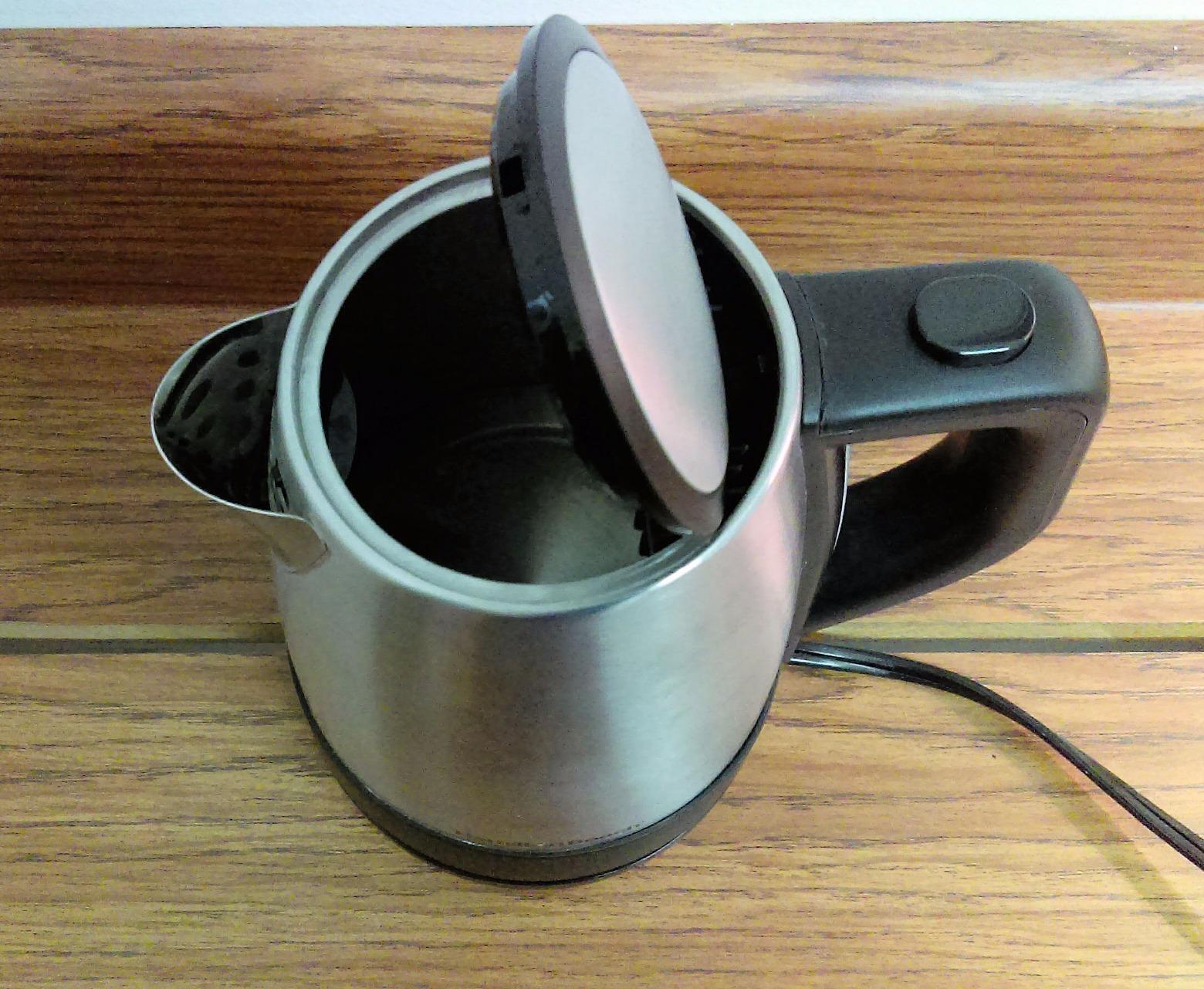 Hamilton Beach 1 Liter Electric Tea Kettle, Water Boiler & Heater | Fast Boiling 1500 Watts, BPA Free, Cordless Serving customer photo 1