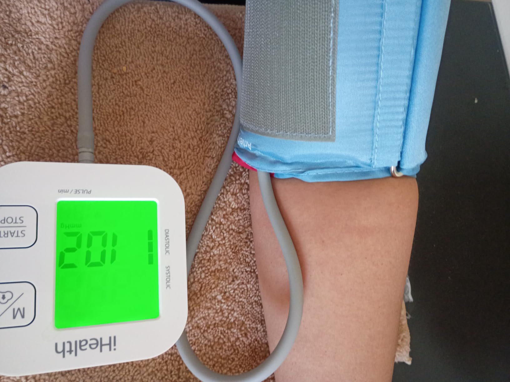 iHealth Track Smart Upper Arm Blood Pressure Monitor with Wide Range Cuff that fits Standard to Large Adult Arms, Bluetooth Compatible for iOS & Android Devices customer photo 1