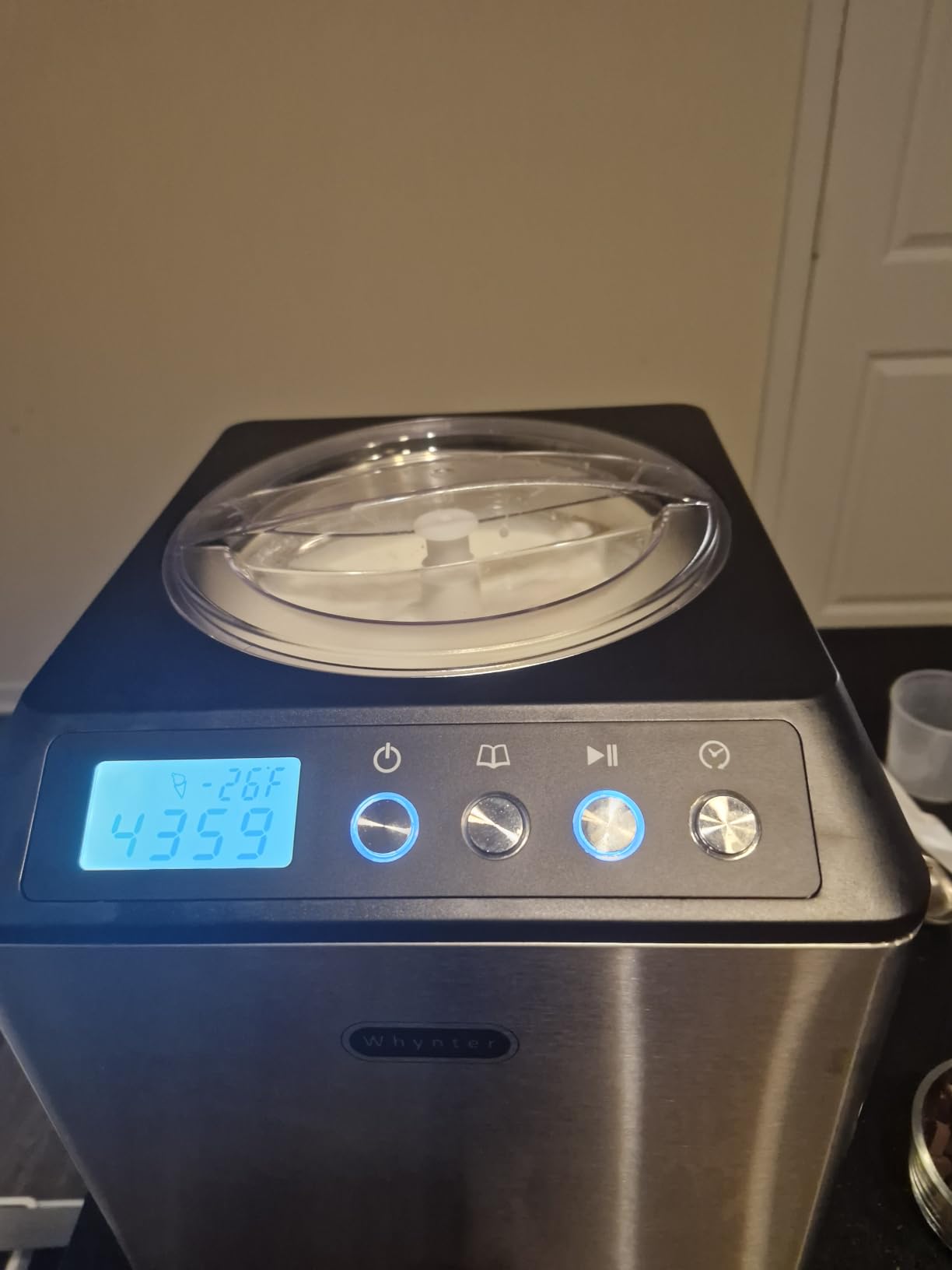Whynter Ice Cream Maker Machine Automatic 2.1 Qt. Upright with Built-In Compressor, LCD Digital Display & Timer, No Pre-Freezing, ICM-201SB, Stainless Steel customer photo 1