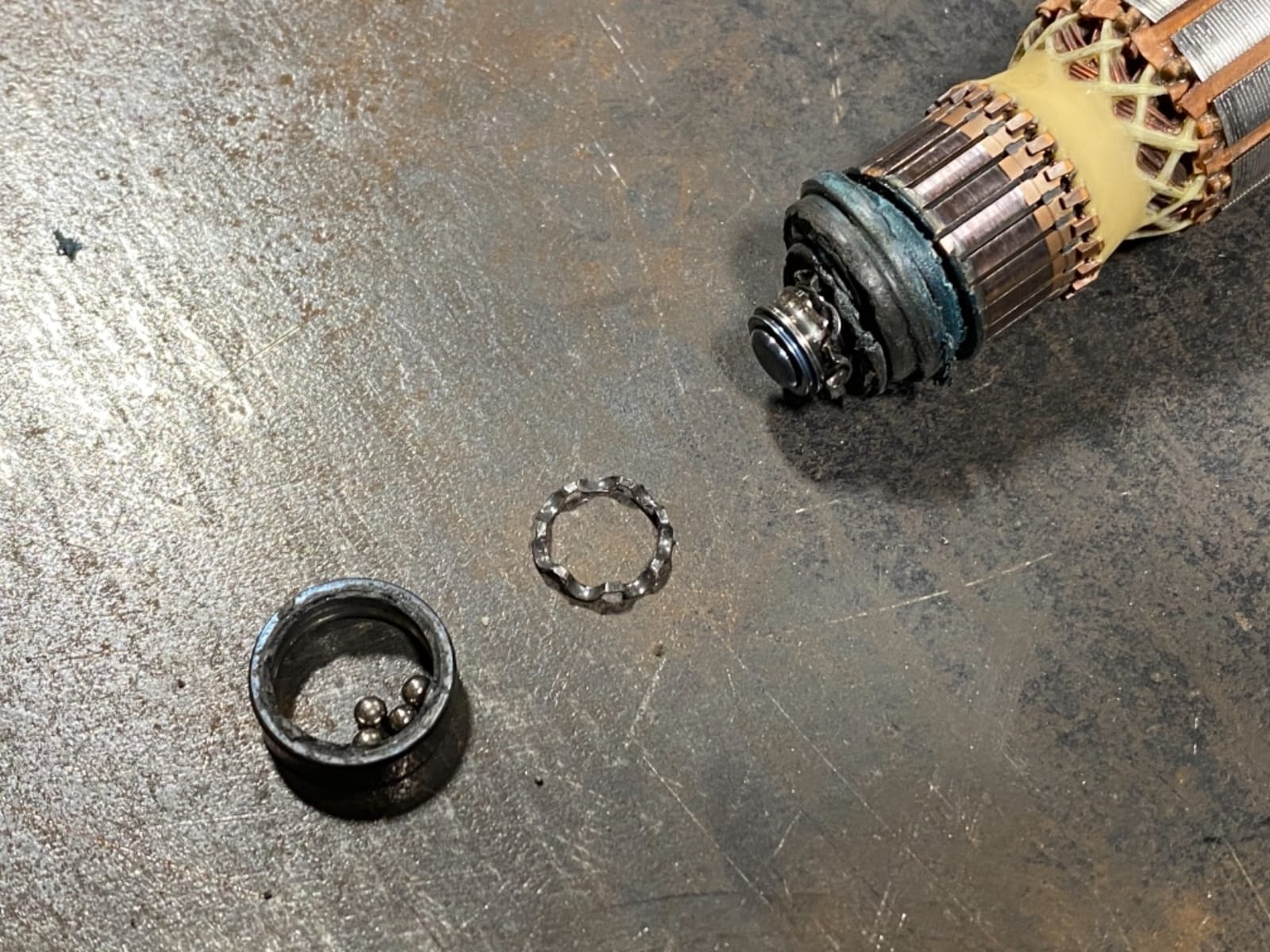 Bosch GWS8-45 4-1/2 In. Angle Grinder customer photo 1