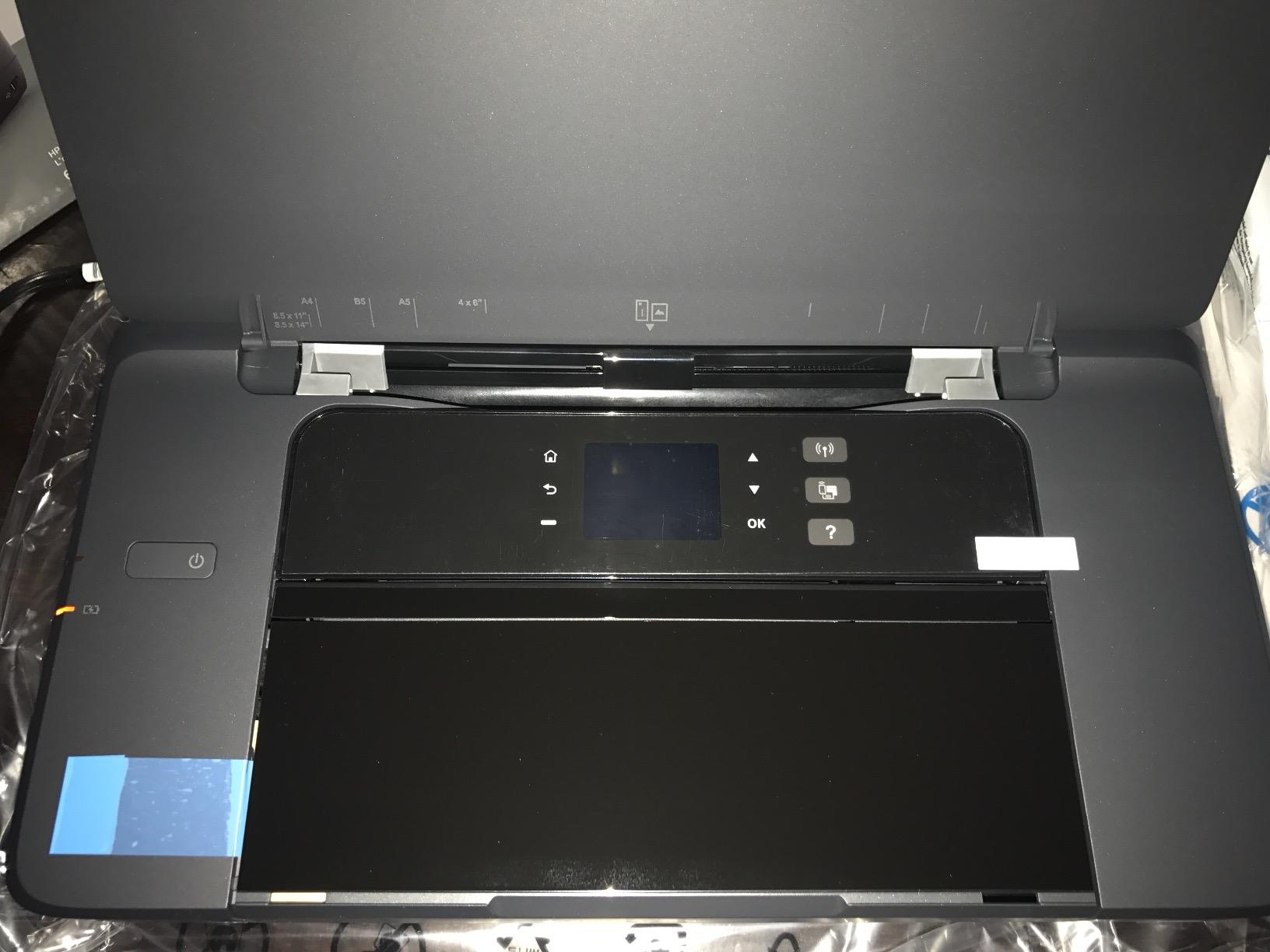HP OfficeJet 200 Wireless Mobile Printer - Black, Battery Included (CZ993A) customer photo 1