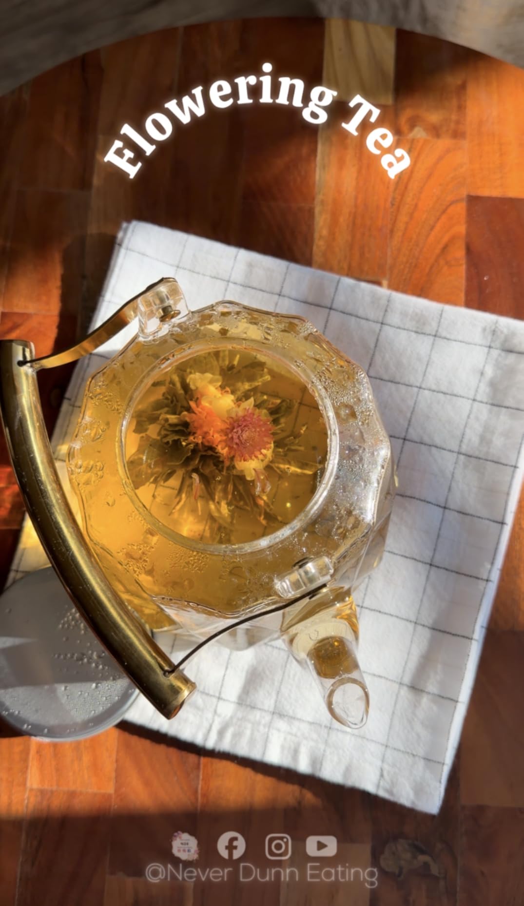 Teabloom Flowering Tea - 12 Unique Varieties of Fresh Blooming Tea Flowers - Hand-Tied Natural Green Tea Leaves & Edible Flowers - 12-Pack Gift Canister - 36 Steeps, Makes 250 Cups customer photo 2