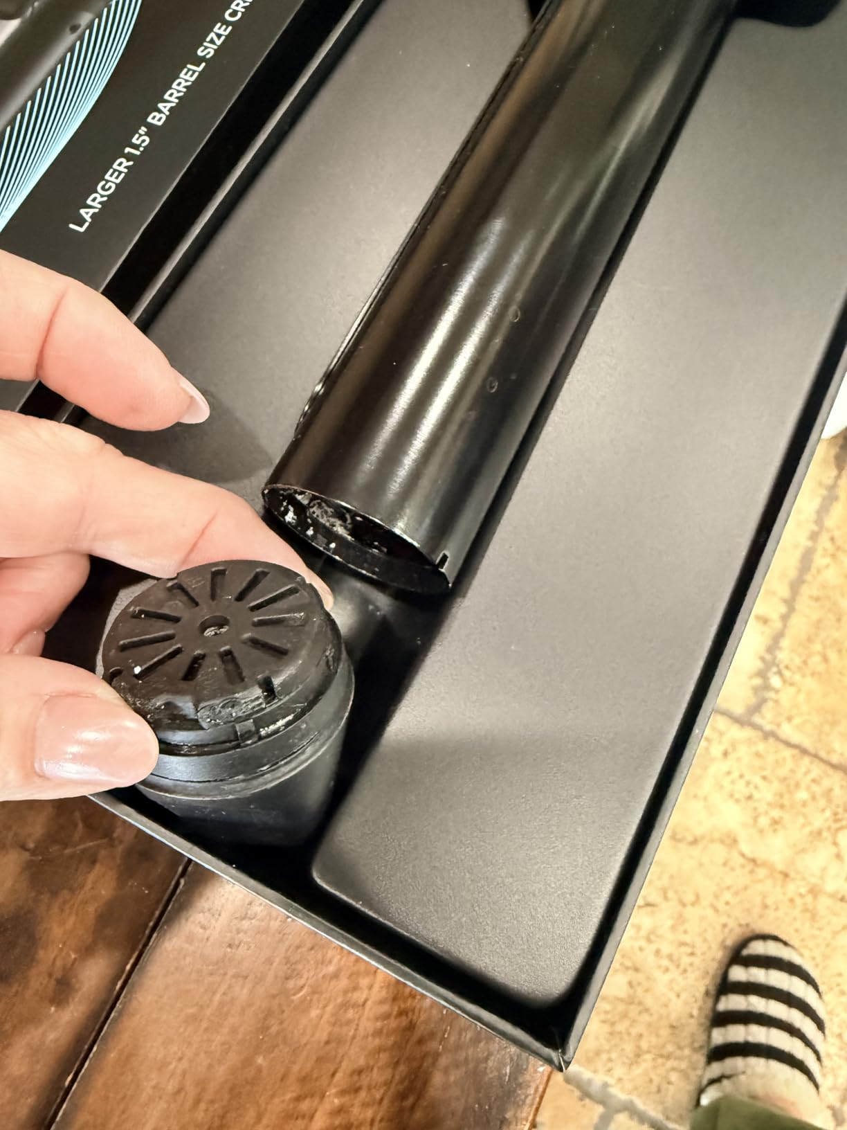 Bio Ionic Long Barrel Curling Iron with Moisture Heat Technology & NanoIonic MX Versatile Curling Wand - Multiple Barrel Sizes for Tight, Classic, Loose & Soft Curls customer photo 1