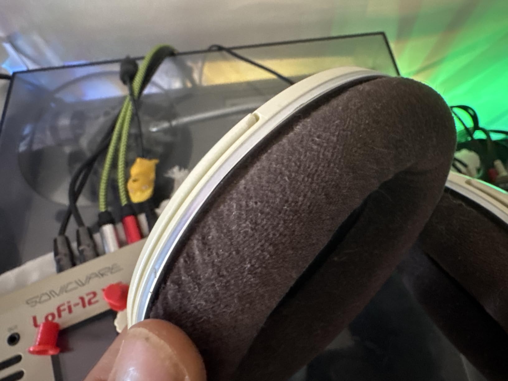 SENNHEISER HD 599 Open Back Headphone, Ivory customer photo 2