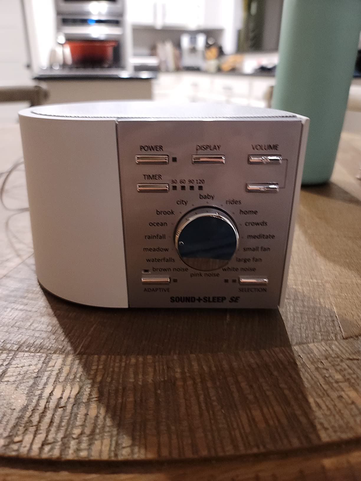 Adaptive Sound Technologies Sound + Sleep SE - White Noise Machine for Focus Support - Convenient Sleep Timer - Built-in Headphone Jack - Precision Volume Settings - Speech Privacy - White customer photo 1