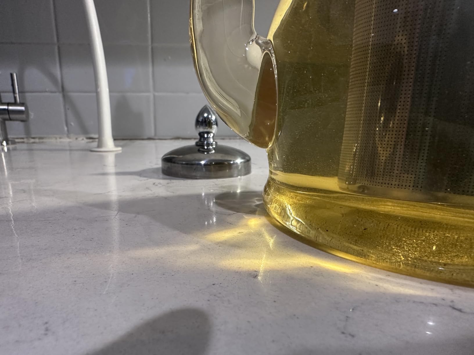HIWARE 1000ml Glass Teapot with Removable Infuser, Stovetop Safe Tea Kettle, Blooming and Loose Leaf Tea Maker Set customer photo 1