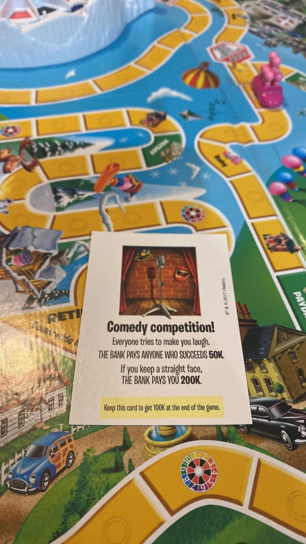 Hasbro Gaming The Game of Life Board Game, Family Games for Kids Ages 8+, Includes 31 Careers, Family Board Games for 2-4 Players, (Amazon Exclusive) customer photo 1
