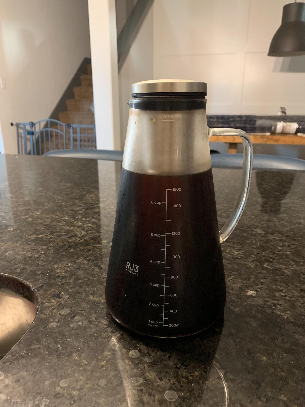 OVALWARE Airtight Cold Brew Iced Coffee Maker Pitcher (& Iced Tea Maker) with Spout - 1.5L/ 51oz Brewing Glass Carafe with Removable Stainless Steel Filter customer photo 2