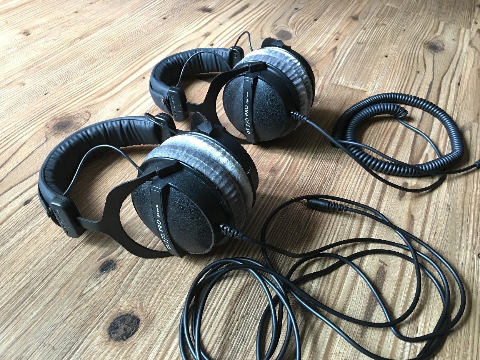 beyerdynamic DT 770 Pro Studio Headphones (80 Ohm, Black) customer photo 1