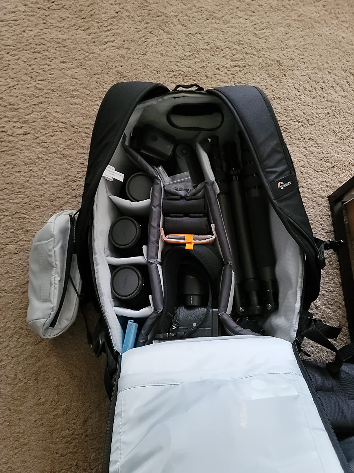Lowepro Flipside 200 AW II Camera Backpack - Black customer photo 1