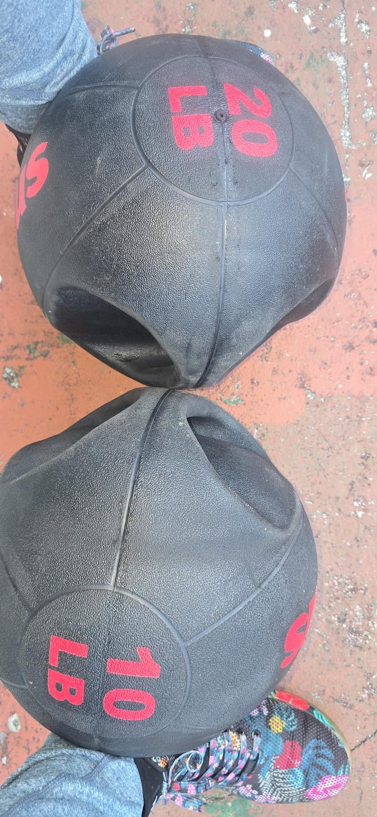 ZELUS Medicine Ball with Dual Grip | 10/20 lbs Exercise Ball | Weight Ball with Handles customer photo 2