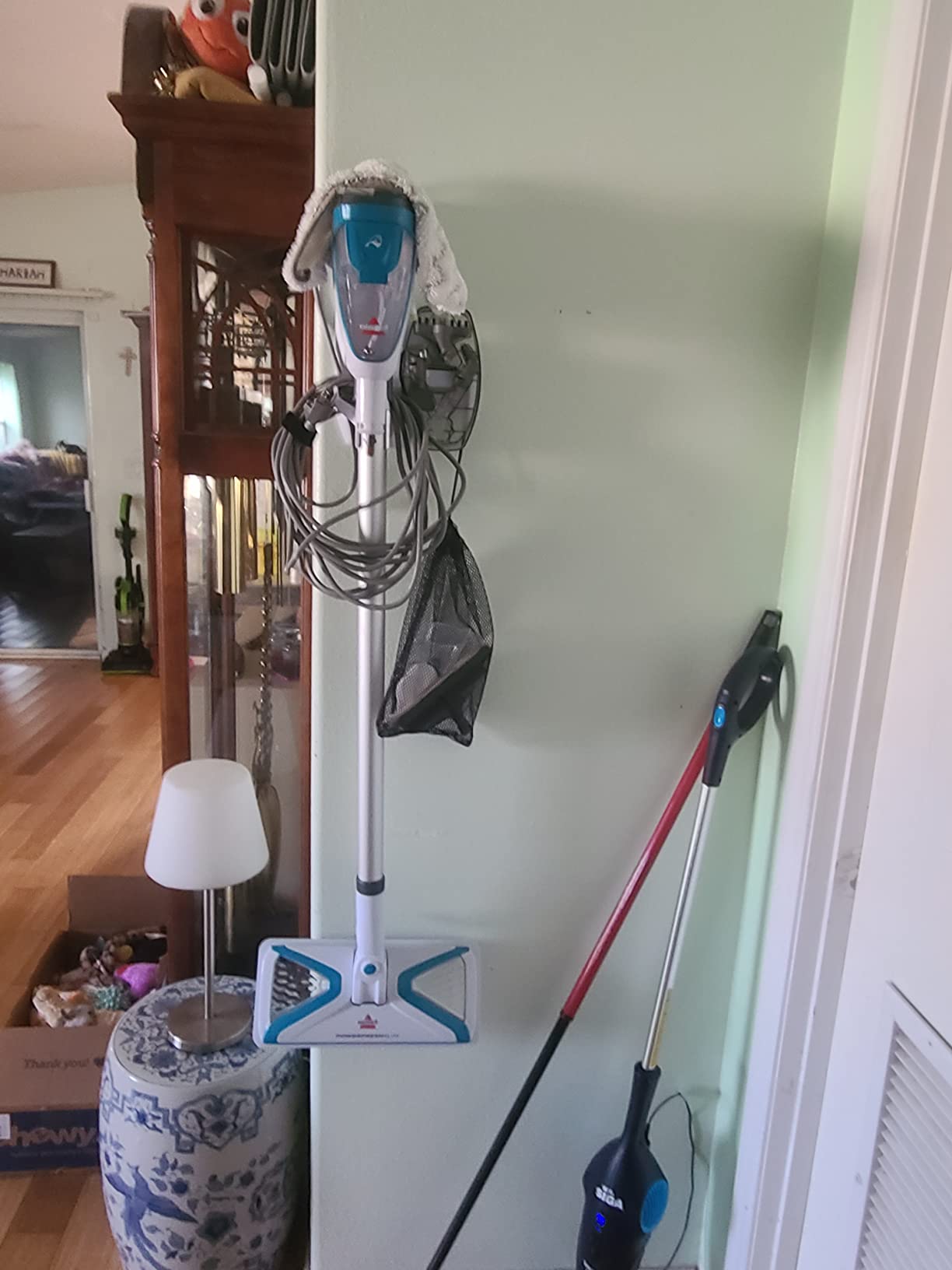BISSELL PowerFresh Slim 3‑in‑1 Steam Mop & Handheld Steamer, Extension Wand, On‑Board Tool Kit, Multi‑Surface Cleaner for Sealed Hard Floors 2075A customer photo 1