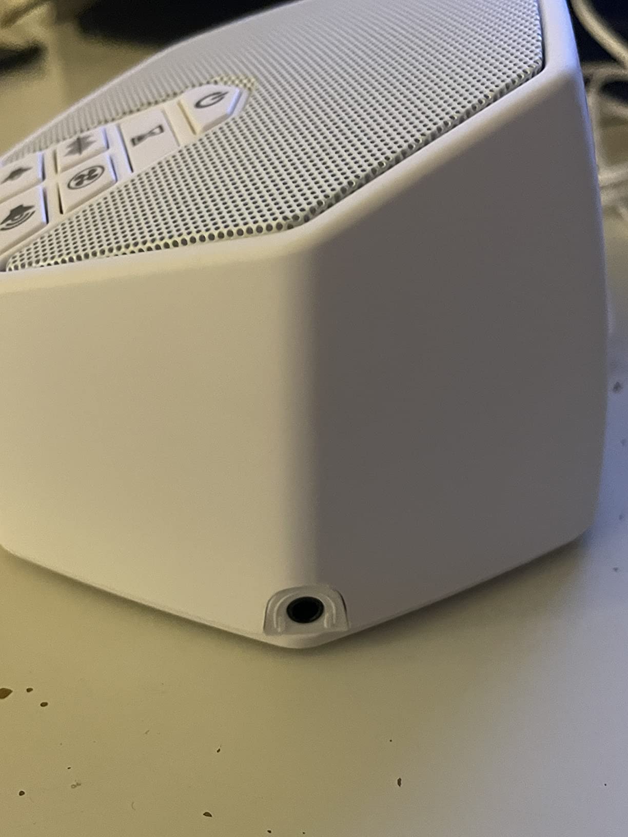 Adaptive Sound Technologies LectroFan EVO Sound Machine, White | Non-Looping Sound Machine for Sleep with Soothing Noise, Convenient Sleep Timer, Lightweight Build, USB Powered customer photo 2