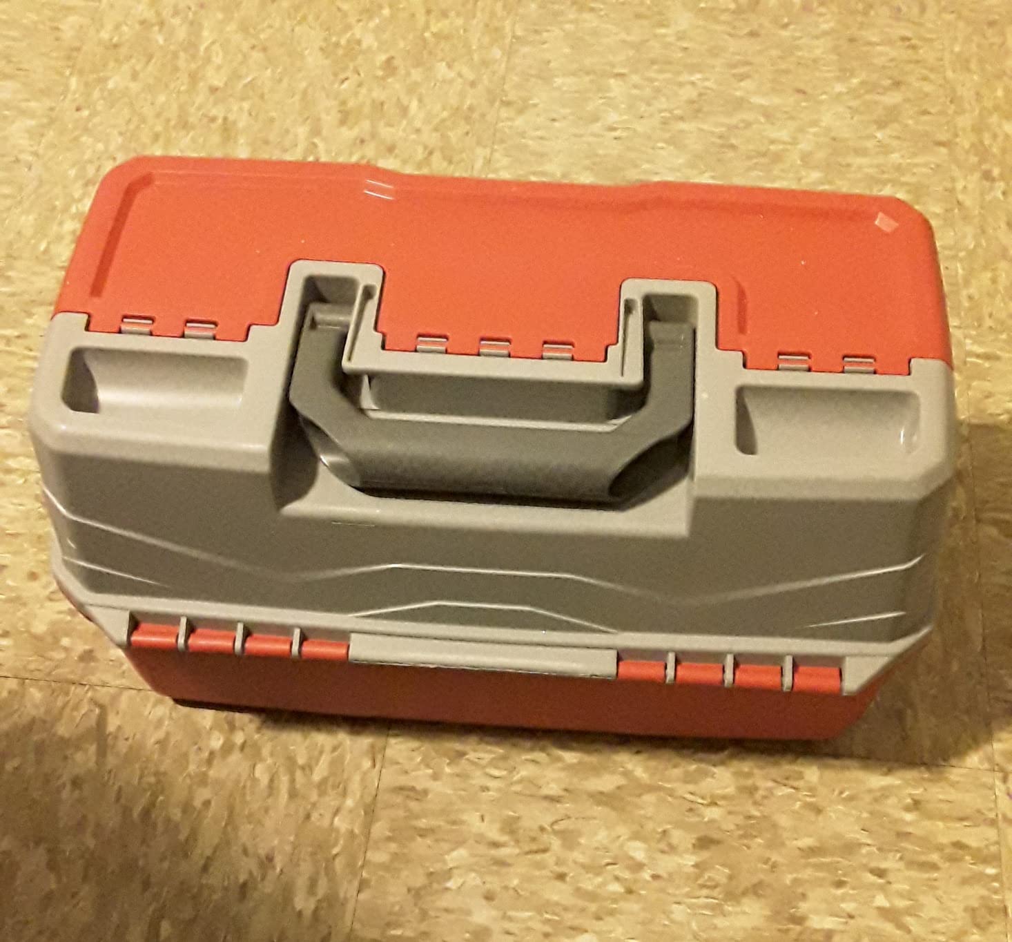 Flambeau Outdoors 6383TB 3-Tray Tackle Box - Classic Fishing Lure Storage Organizer, Large Portable Tackle Box, 32 Tray Compartments, Red/Gray customer photo 2