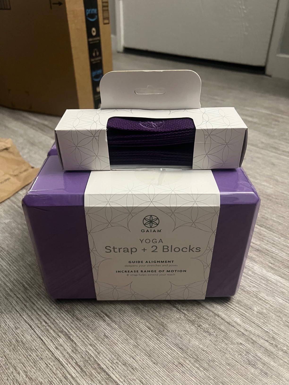 Gaiam Yoga Block - Supportive Latex-Free Eva Foam - Soft Non-Slip Surface with Beveled Edges for Yoga, Pilates, Meditation customer photo 2