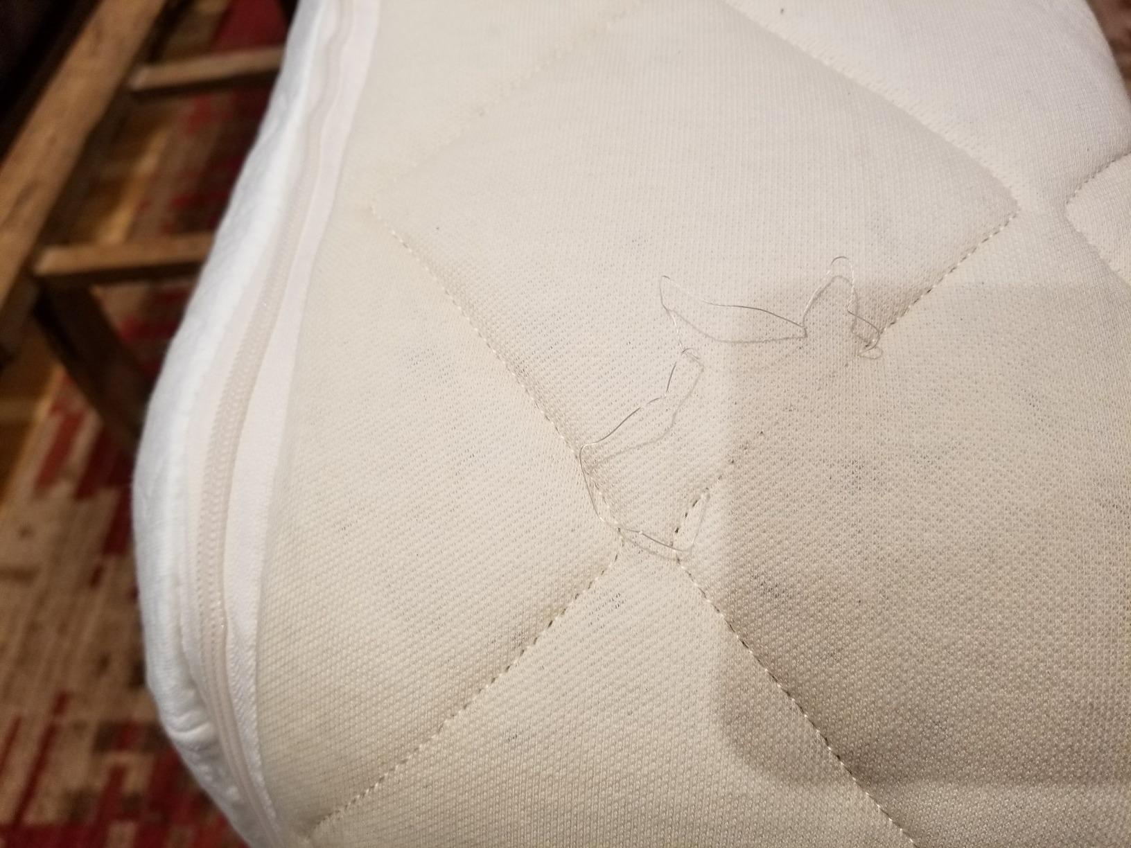 Happsy Organic Hybrid Mattress - Natural Latex Mattress - Medium Firm with Encased Coil Layers for Universal Comfort and Pressure Relieving - Bed-in-a-Box - Full customer photo 1