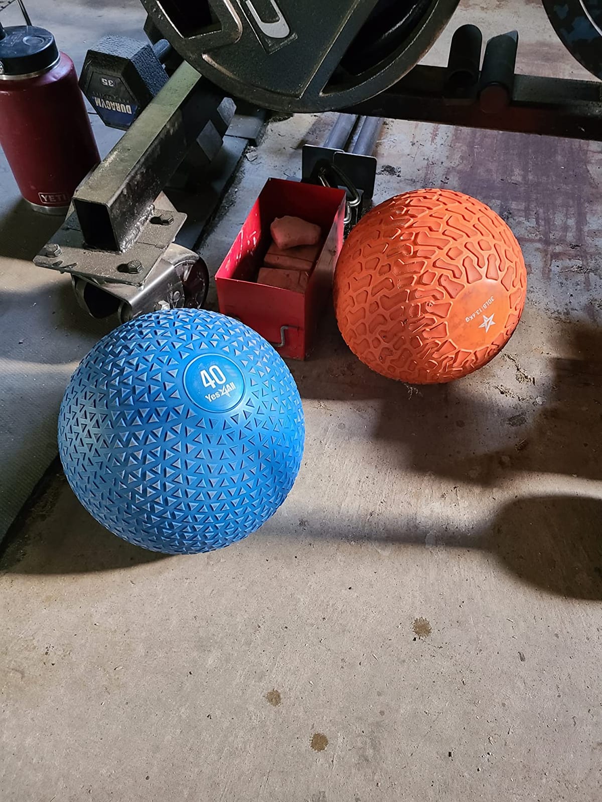 Yes4All Slam Balls, 10-40lb Weighted Ball Weight, Durable PVC Sand Filled Workout Dynamic Slam Ball for Core Strengthen customer photo 2