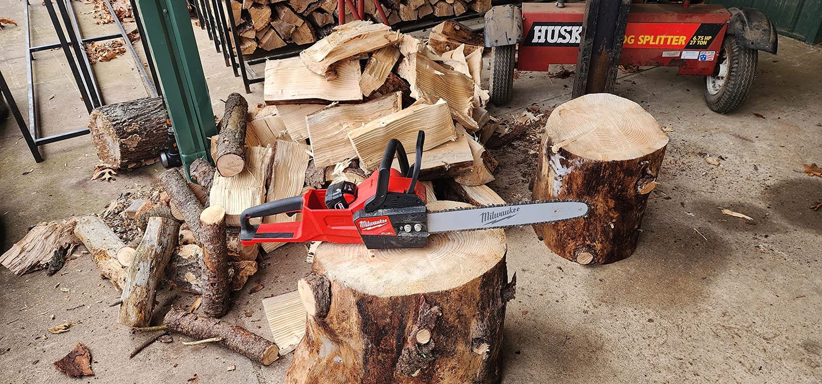 Milwaukee 2727-20 M18 FUEL 16 in. Chainsaw Tool Only - Battery and Charger NOT Included customer photo 1