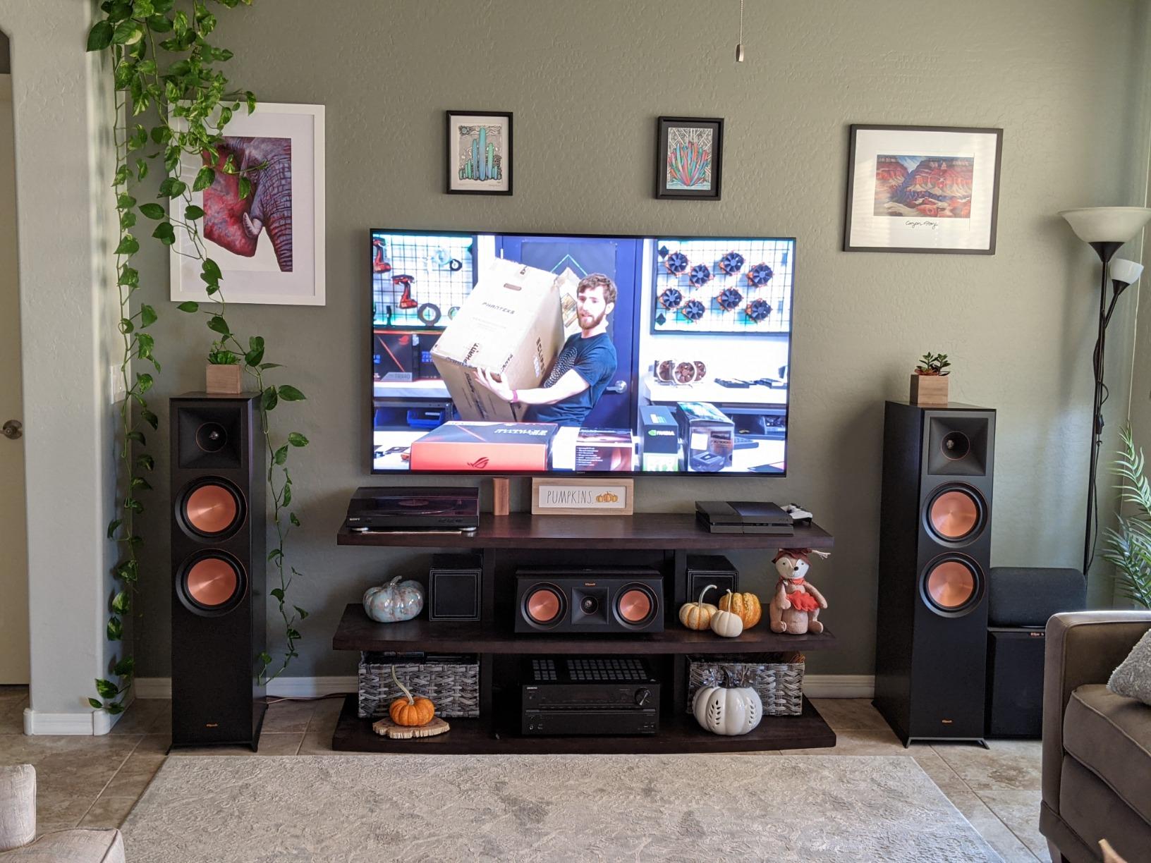 Klipsch Reference Premiere RP-500C Center Channel Speaker customer photo 2