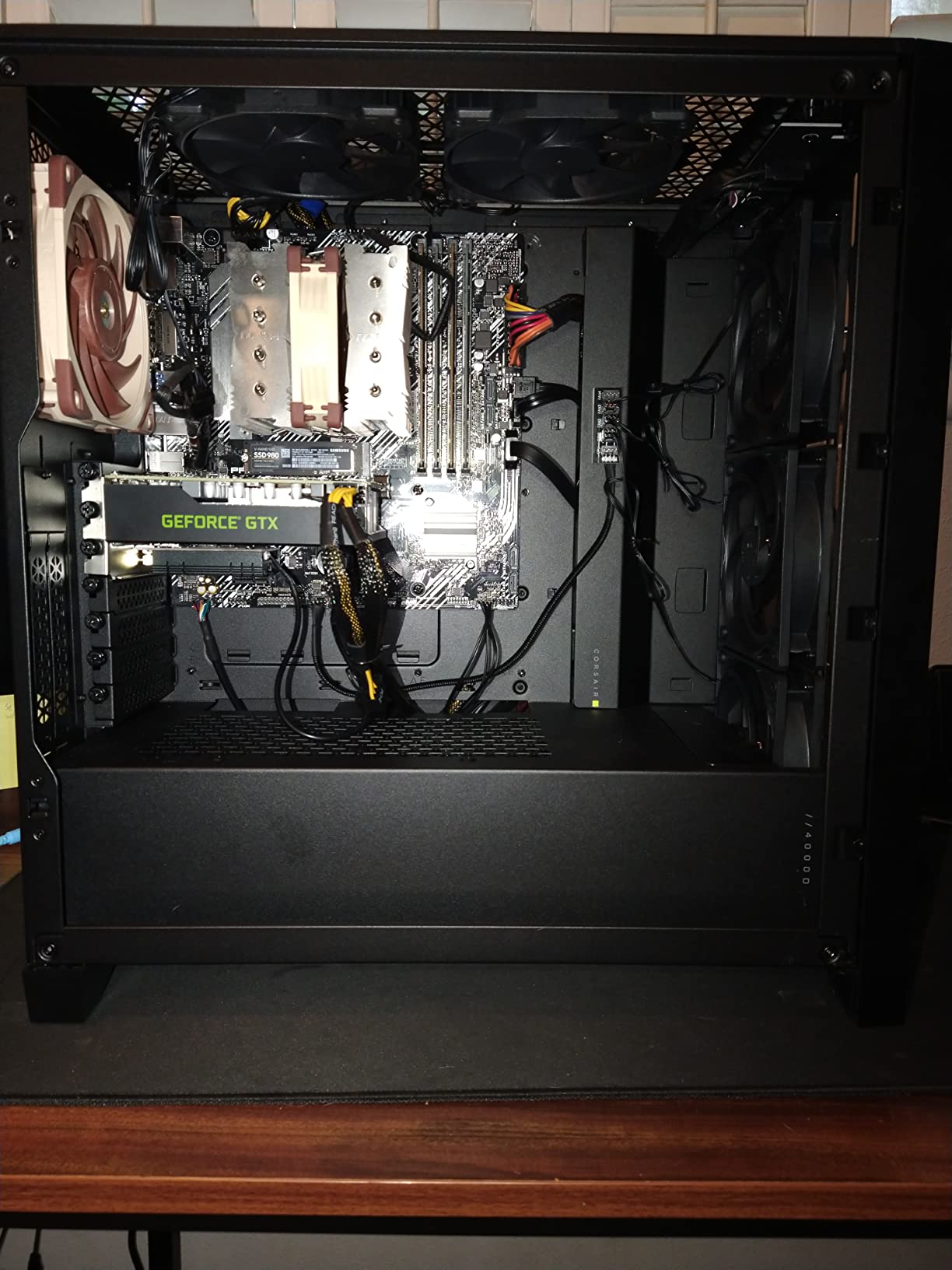 ARCTIC P12 - PC Fan, 120 mm Fan, PC Case Fan, Pressure-optimised customer photo 1