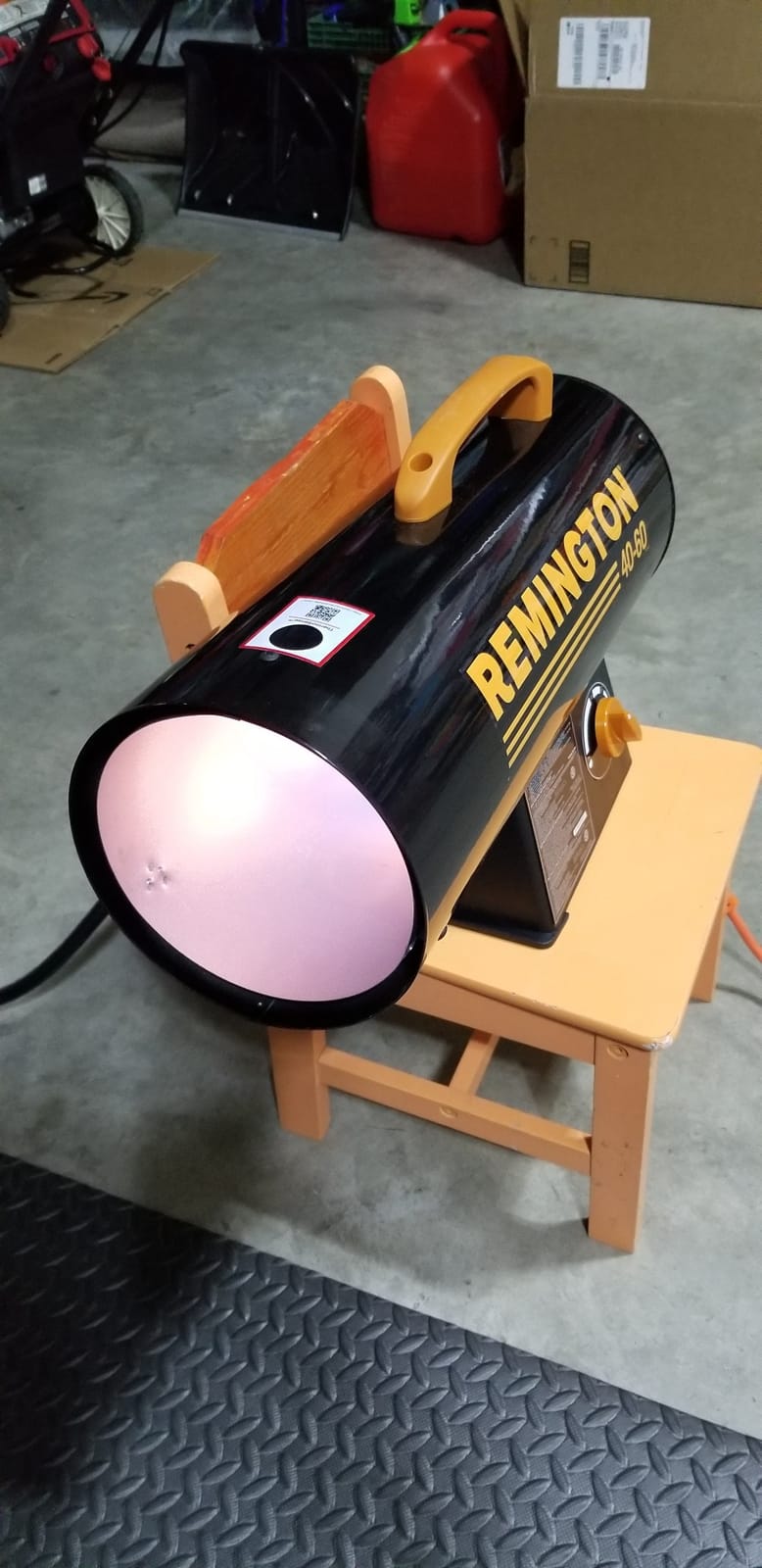 Remington LP Forced Air Heater, Portable 60,000 BTU Space Heater for up to 1500 Square Feet - Liquid Propane Gas Powered, Tank Not Included customer photo 1