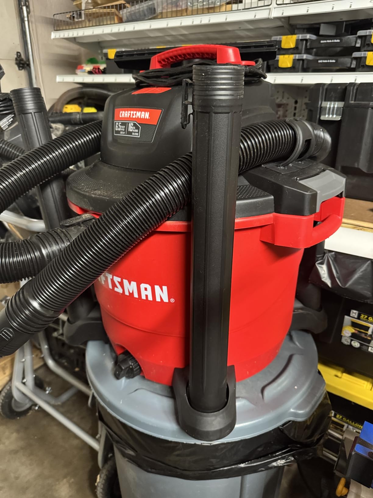 Craftsman CMXEVBE17595 16 Gallon 6.5 Peak HP Wet Dry Shop Vacuum | Heavy-Duty Wet and Dry Vac with Filter, Dust Bag, Hose and Attachments for Home Projects & Renovations customer photo 1