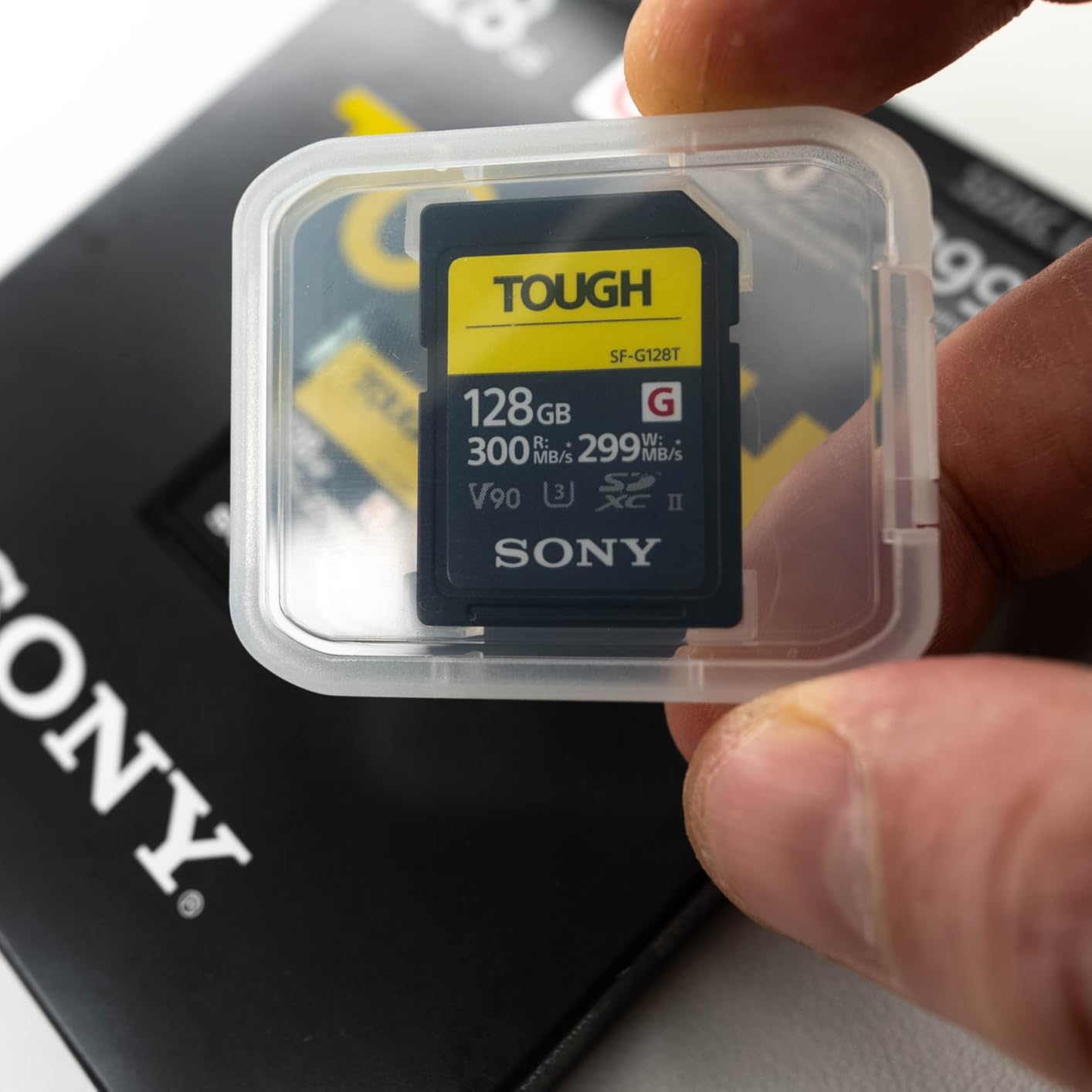 Sony TOUGH-G series SDXC UHS-II Card 128GB, V90, CL10, U3, Max R300MB/S, W299MB/S (SF-G128T/T1) | 300MB/s, 299MB/s, UHS-II, V90, U3 customer photo 1