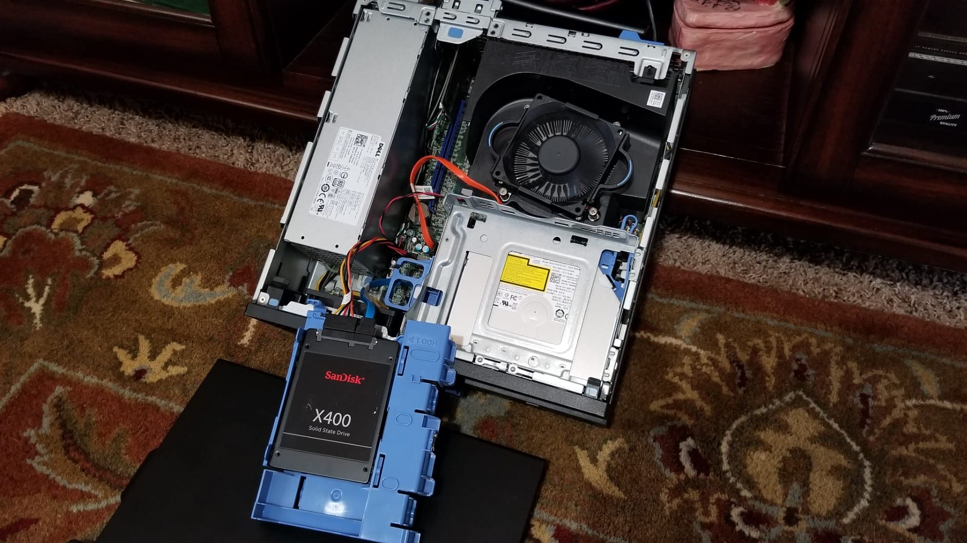 Dell Optiplex 7040 SFF Intel Core i5-6500, 16GB Ram, 256GB SSD, DVD-RW, WiFi, Win 11 Pro (Renewed) customer photo 1