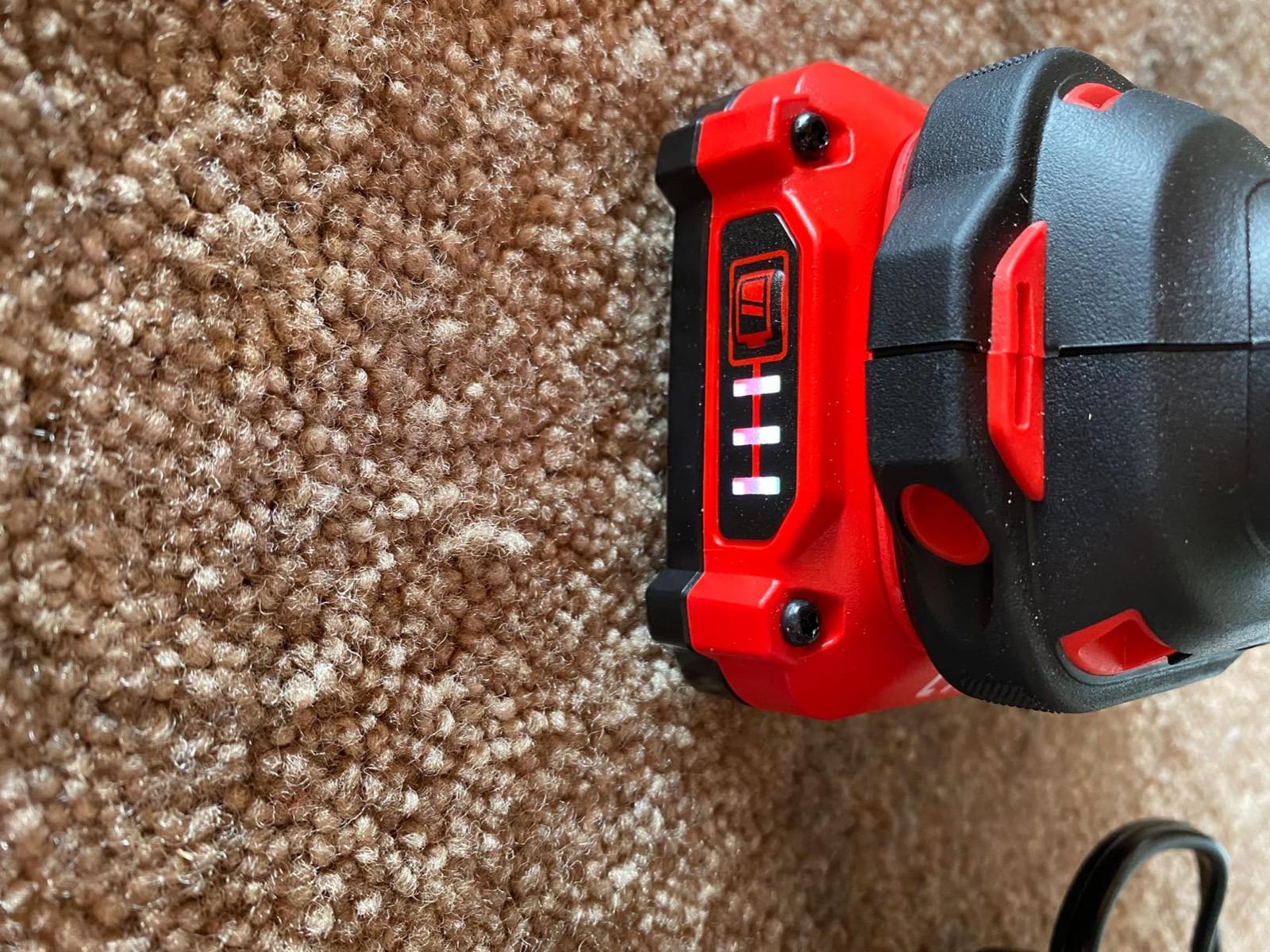 CRAFTSMAN V20 Cordless Drill/Driver Kit, 1/2 inch, Battery and Charger Included (CMCD700C1) customer photo 2