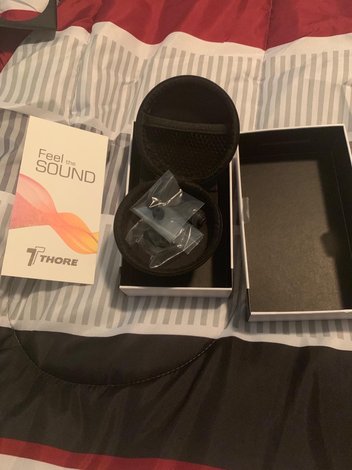 Thore Wired iPhone Headphones with Lightning Connector Earphones - MFi Certified by Apple Earbuds Wired in-Ear Microphone and Volume Remote for iPhone (Black) customer photo 1