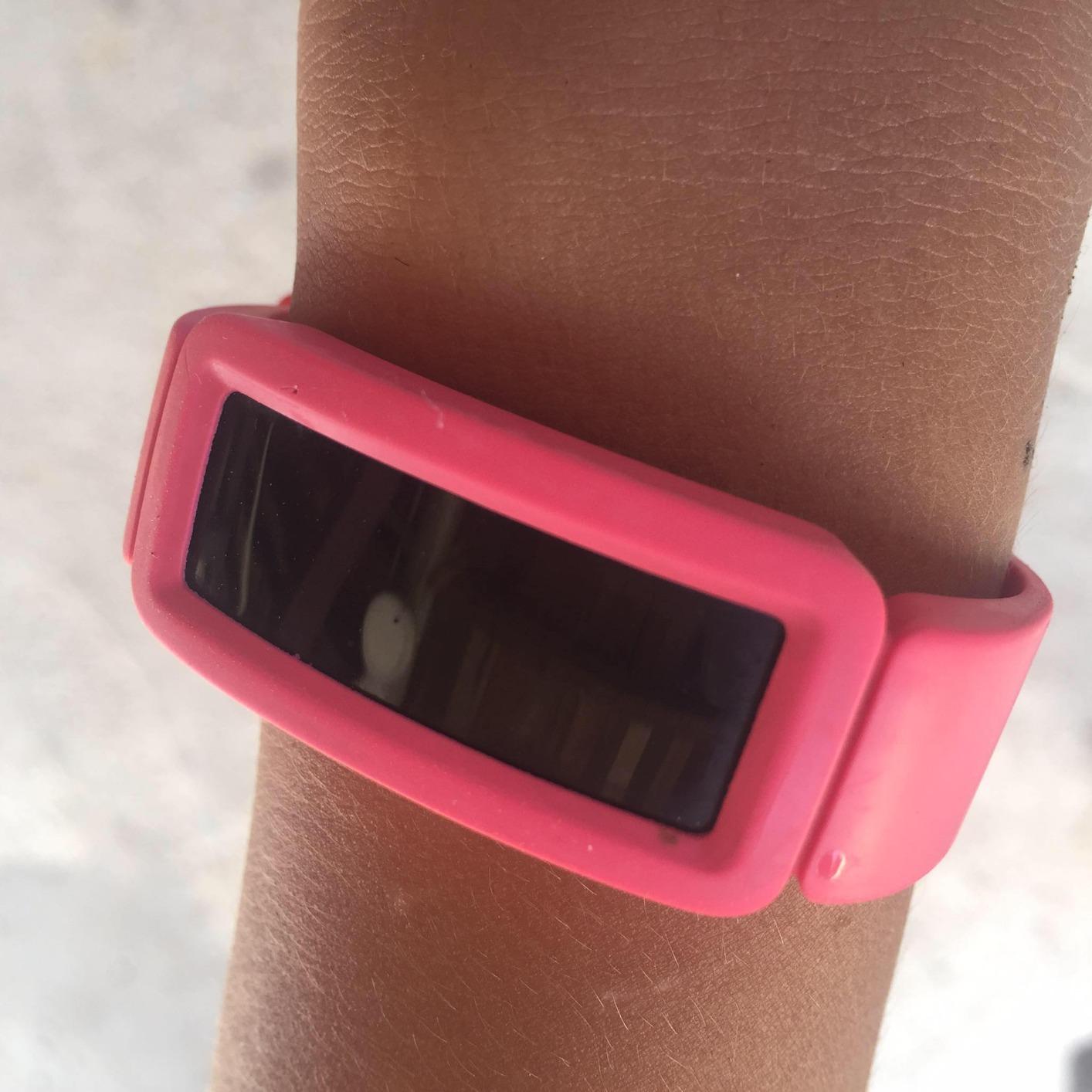 Fitbit Ace 2 Activity Tracker for Kids, 1 Count, Night Sky + Neon Yellow customer photo 1