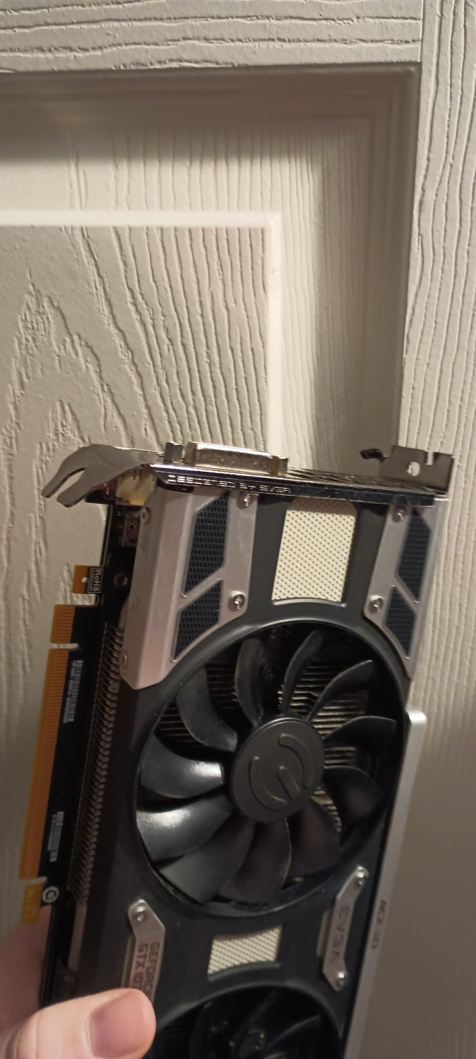 EVGA GeForce GTX 1070 SC GAMING ACX 3.0, 8GB GDDR5, LED, DX12 OSD Support (PXOC) Graphics Card 08G-P4-6173-KR (Renewed) customer photo 2