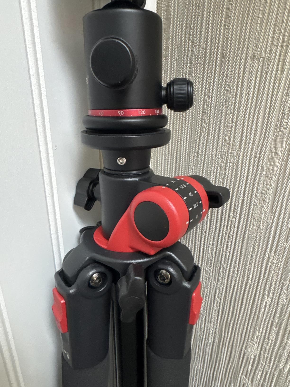 NEEWER 72 inch Camera Tripod Monopod with Center Column and Ball Head Aluminum, Arca Type QR Plate, Bag, Horizontal Tripod Overhead Camera Mount for DSLR Camera, Video Camcorder, Max Load 33lb customer photo 1