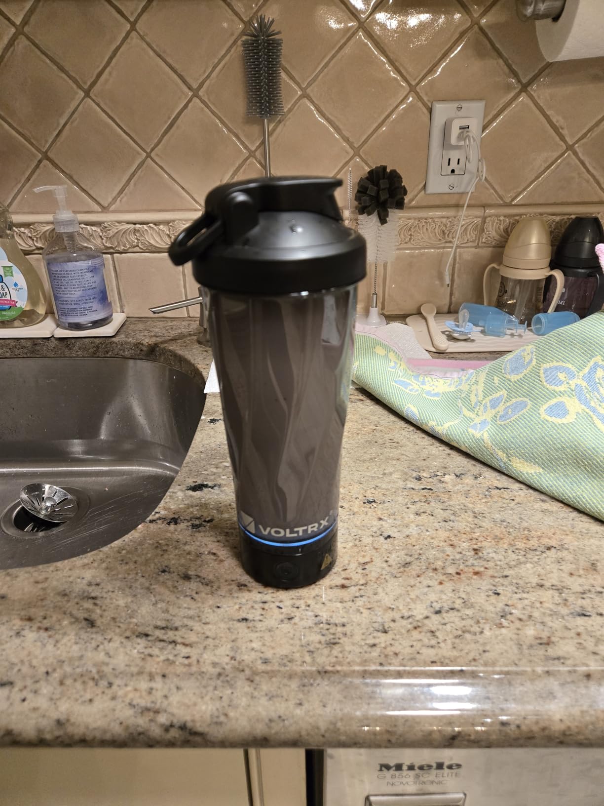 VOLTRX Premium Electric Protein Shaker Bottle, Made with Tritan - BPA Free - 24 oz Vortex Portable Mixer Cup/USB Rechargeable Shaker Cups for Protein Shakes customer photo 2