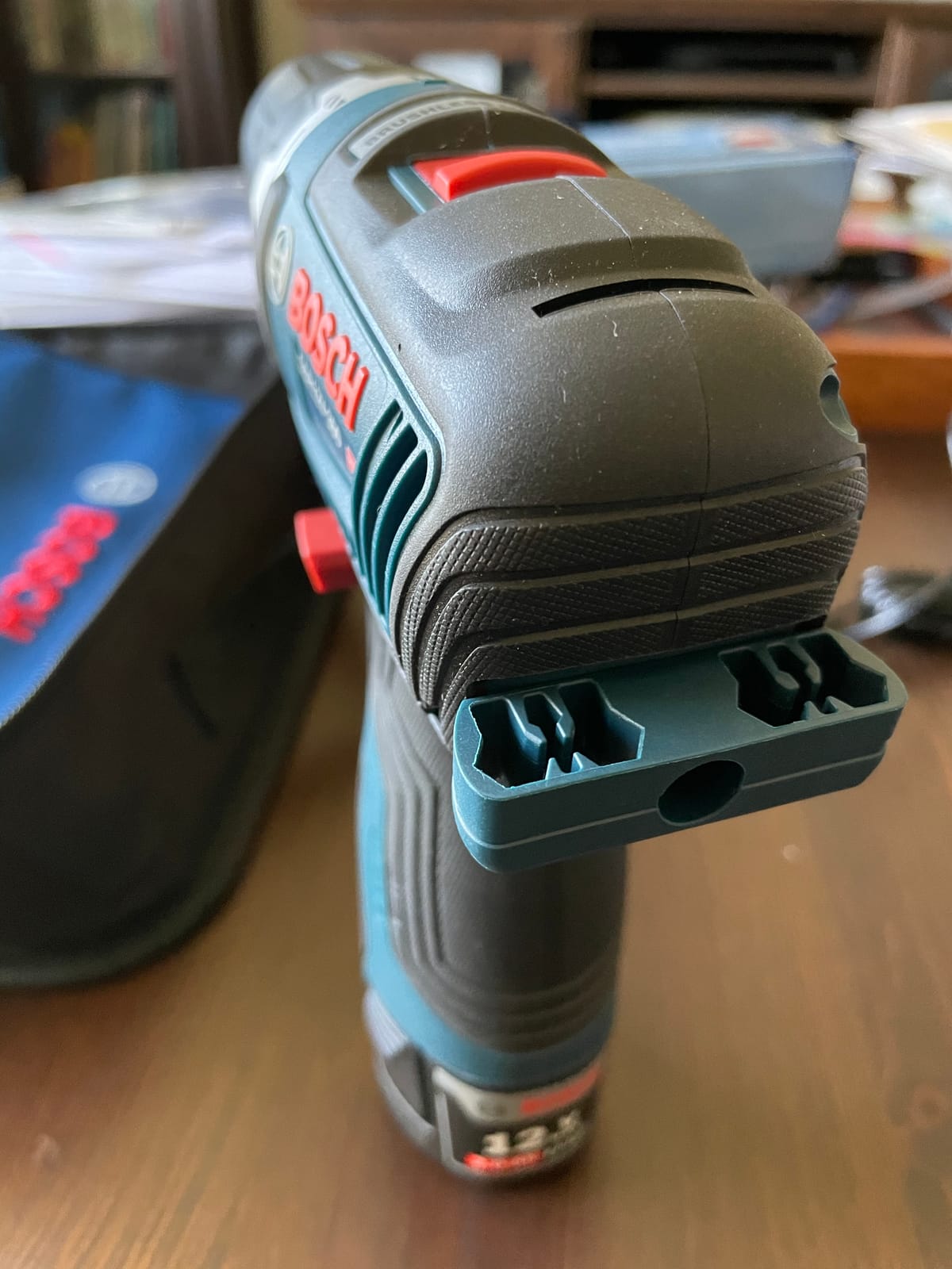 Bosch GSR12V-300B22 12V Max EC Brushless 3/8 In. Drill/Driver Kit customer photo 1