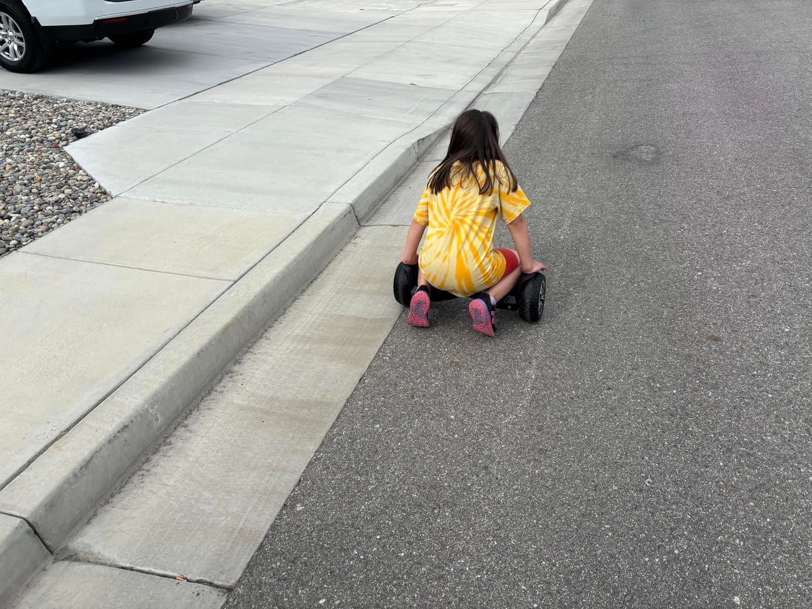 Gyroor Warrior 8.5 inch All Terrain Off Road Scooter with Bluetooth Speakers and LED Lights, Self Balancing Scooter for Kids ages 6-12 and Adults customer photo 1