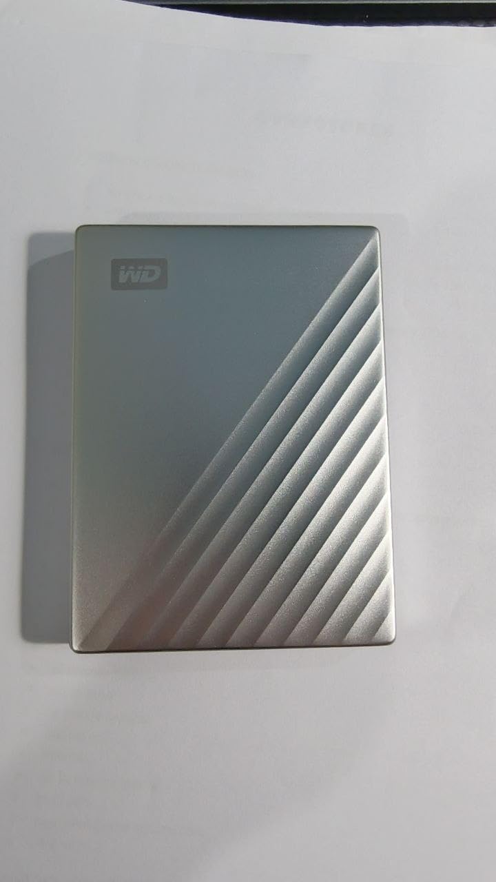 WD 5TB My Passport Ultra for Mac Silver, Portable External Hard Drive, backup software with defense against ransomware, and password protection, USB-C and USB 3.1 - WDBPMV0050BSL-WESN customer photo 1