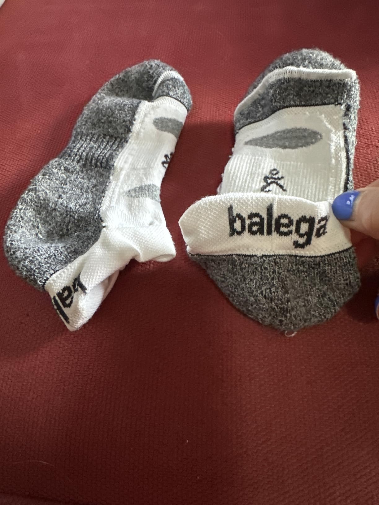 Balega Blister Resist Performance Crew Athletic Running Socks for Men and Women customer photo 1