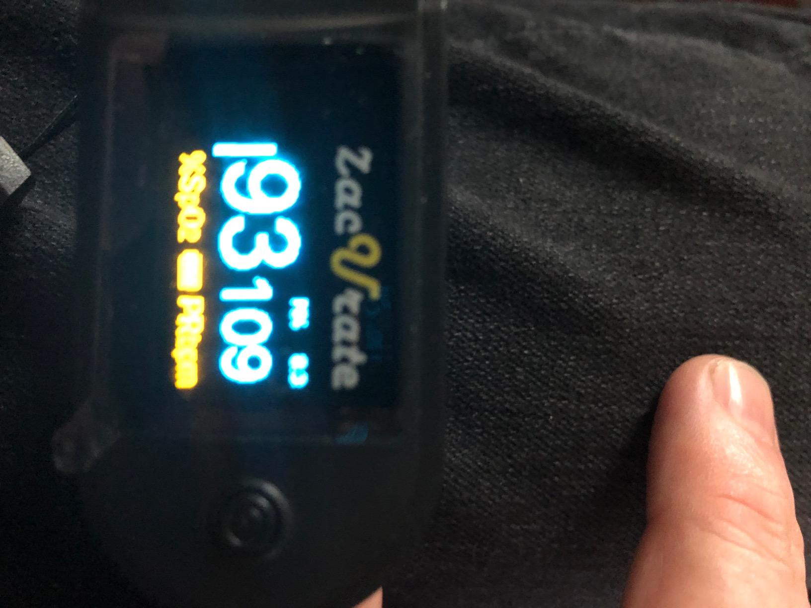 Zacurate 500 Series Fingertip Pulse Oximeter Blood Oxygen Saturation Monitor with Silicon Cover, Batteries and Lanyard, Mystic Black - OLED customer photo 1