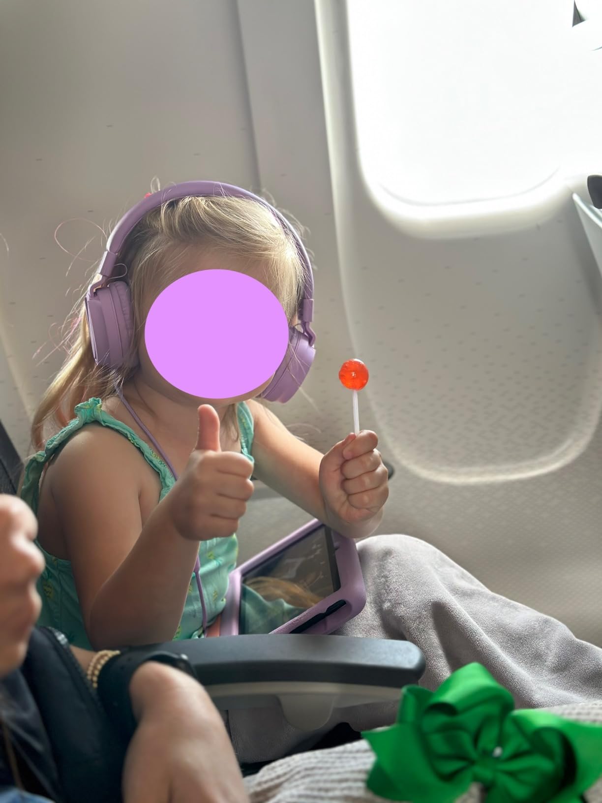 Puro Sound Labs - Kids Headphones, Volume-Limiting 85dB, PuroBasic, Green | Adjustable, Safer & Comfortable Headphones for Kids - Compatible with PCs, Smartphones & Tablets, Ideal for School & Travel customer photo 1