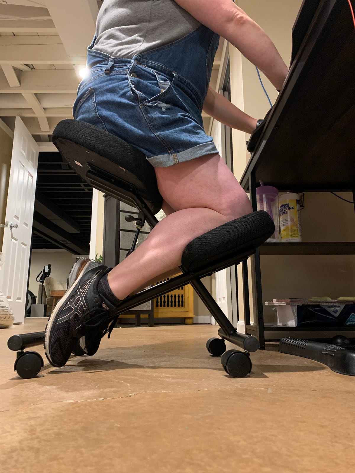 ProErgo Pneumatic Ergonomic Kneeling Chair | Fully Adjustable Mobile Office Seating | Improve Posture to Relieve Neck & Back Pain | Easy Assembly | Use in Home, Office & Classroom customer photo 1