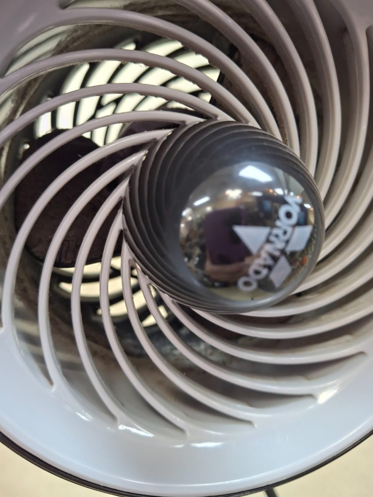 Vornado Pivot Clip Personal Air Circulator, 3-Speed, Portable Desk Fan with Multi-Surface Clip, 360-Degree Adjustable Axis, 9 in Tall, 4 in Diameter, Whisper Quiet, Black customer photo 1