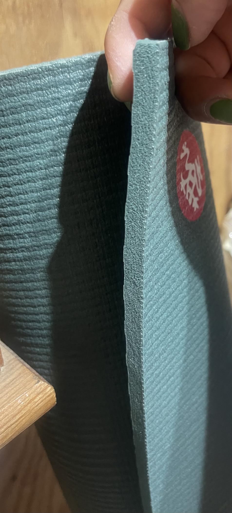 Manduka PRO Yoga Mat - 6mm | Lifetime Durability | Hygienic Construction | Premium Studio Quality | Teacher Approved customer photo 1