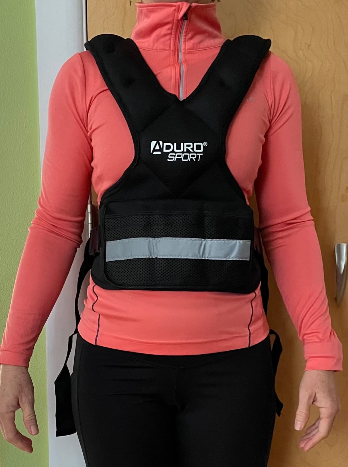 Aduro Sport Adjustable Weighted Vest Workout Equipment, 4-10lbs/11-20lbs/20-32lbs/26-46lbs Body Weight Vest for Men, Women, Kids customer photo 2