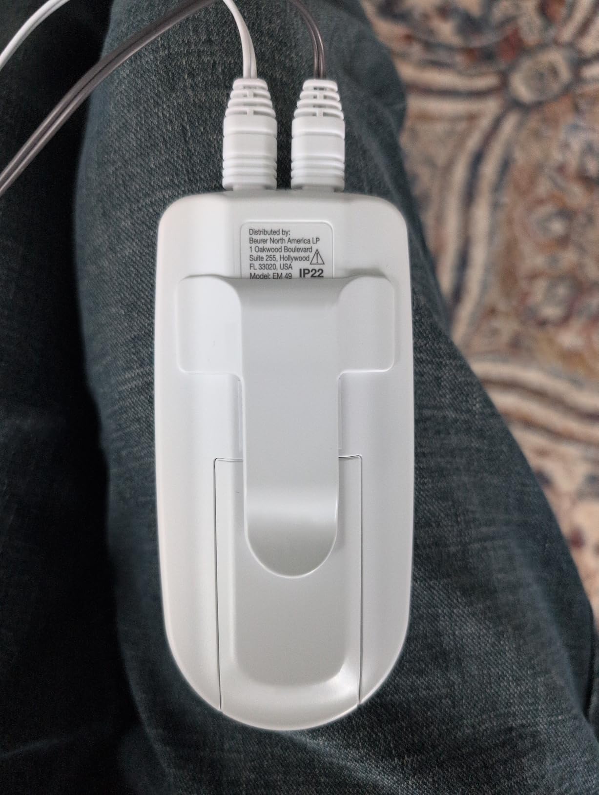 Beurer EM59 Digital 3-in-1 TENS Unit, EMS & Heat Therapy for Pain Relief & Relaxation, Muscle Stimulator with 2 Adjustable Channels, 64 Applications, Timer Function customer photo 2