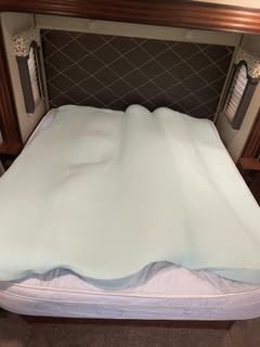 Serta ThermaGel 3-Inch Gel Memory Foam Mattress Topper, King customer photo 2