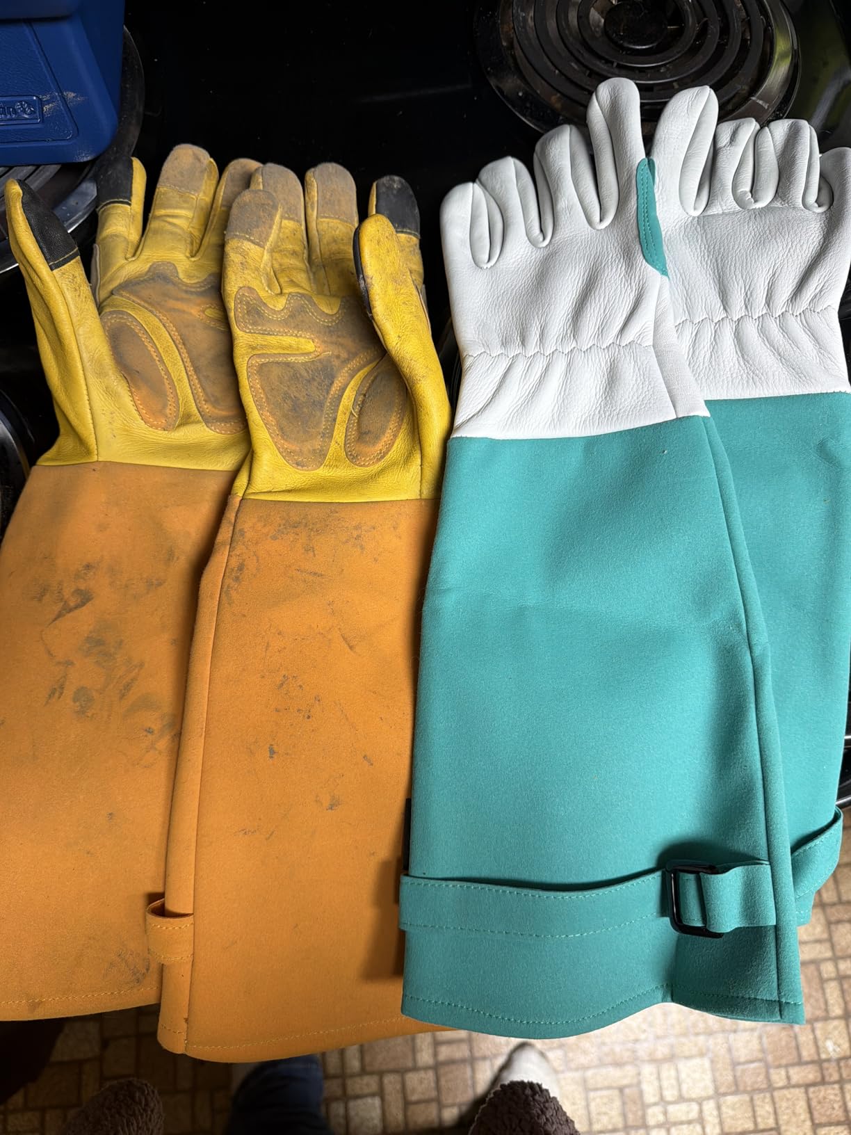 Gardening Gloves for Women Men, Long Thorn Proof Rose Pruning Glove | Womens Long Leather Garden Gloves, Heavy Duty Gauntlet, Work Glove for Weeding, Yard Planting, Best Garden Gifts for Gardener customer photo 1